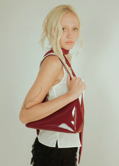 armani-sleeveless-shirt